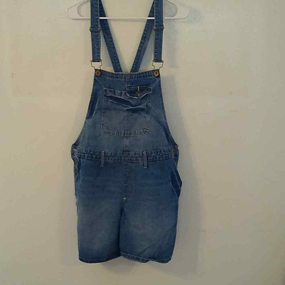 Just fab distressed short overalls size 33. So cute, Summer, Beachy